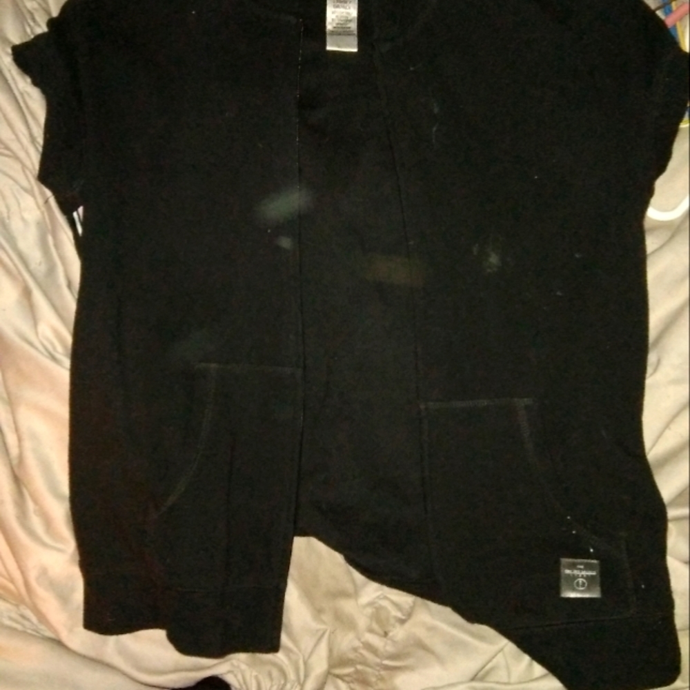 Sleeveless hoodie
